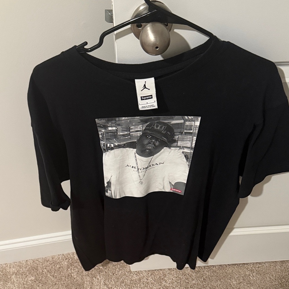 Jordan Black Graphic Tee with Iconic Print
